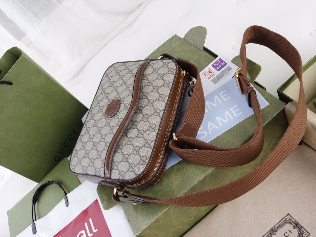 Messenger bag with Interlocking G GG Supreme - GB003