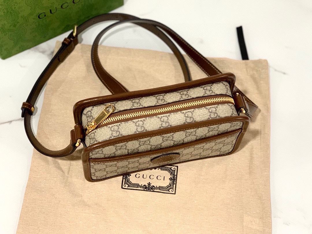 Mini bag with Interlocking G - GB004