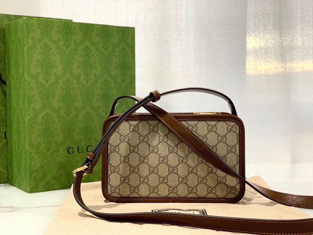 Mini bag with Interlocking G - GB004