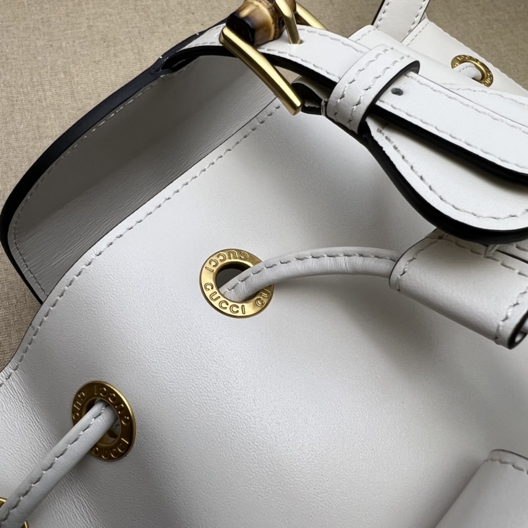 Bamboo backpack White leather - GB048