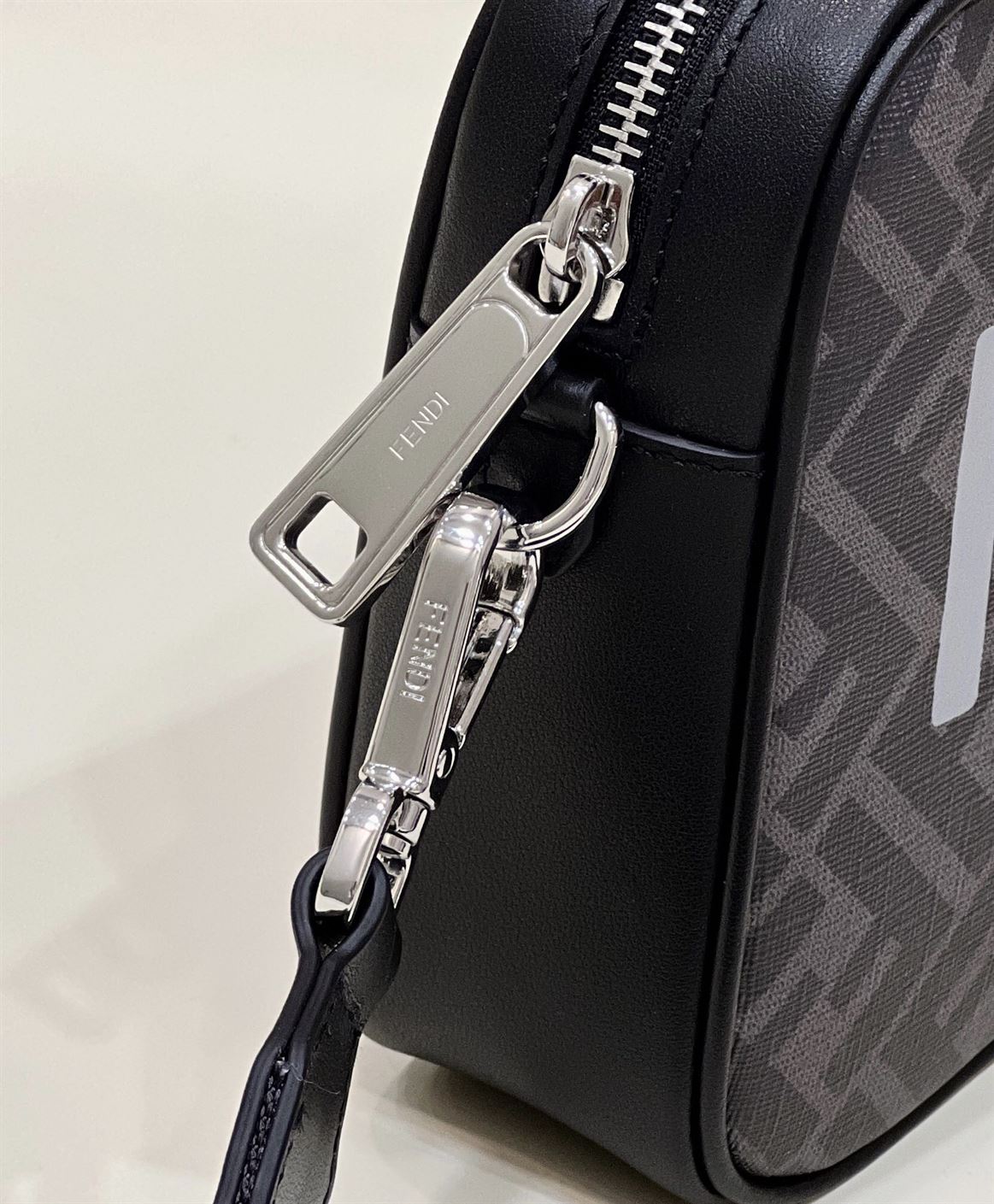 Camera Case Black FF fabric bag - FB033