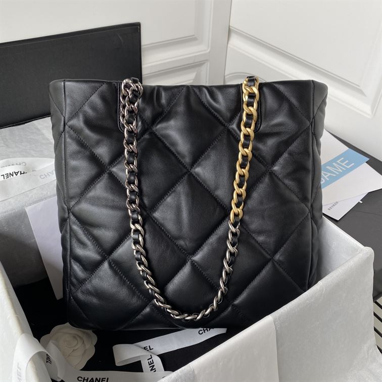 Chanel 19 Shopping Bag Shiny Lambskin Black - CB010
