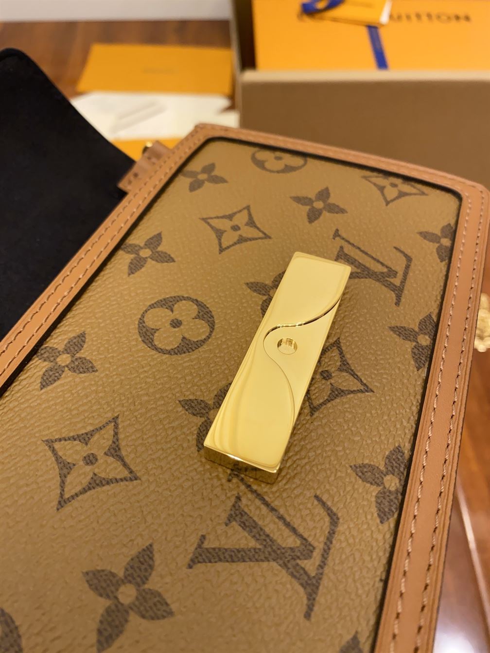 LV Dauphine Mini handbag Monogram canvas - LB011