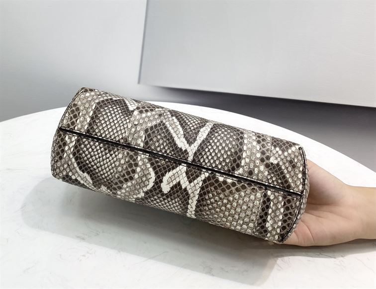 Fendi First Small Natural python leather bag - FB016