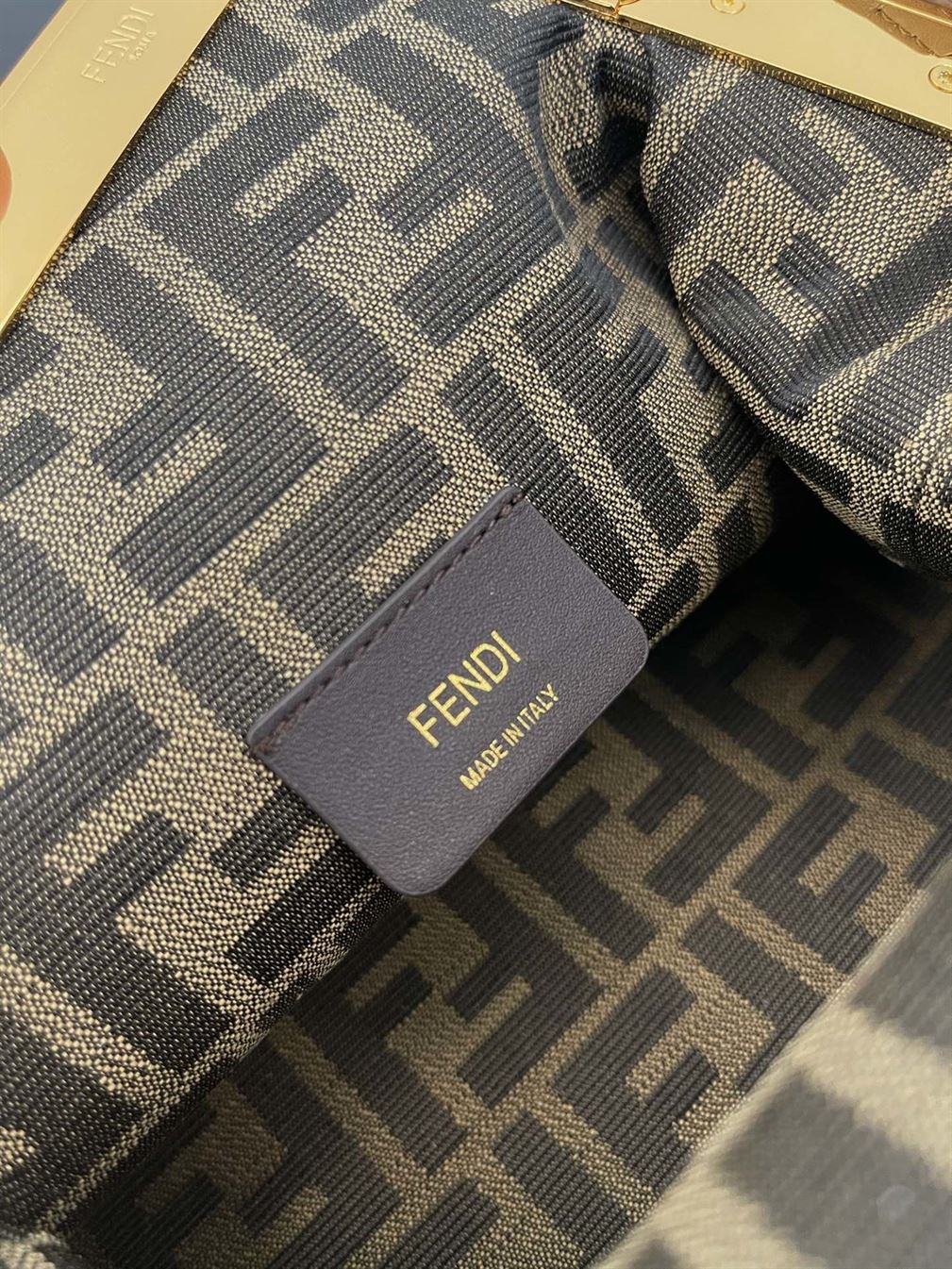 Fendi First Small White leather bag with exotic details - FB015