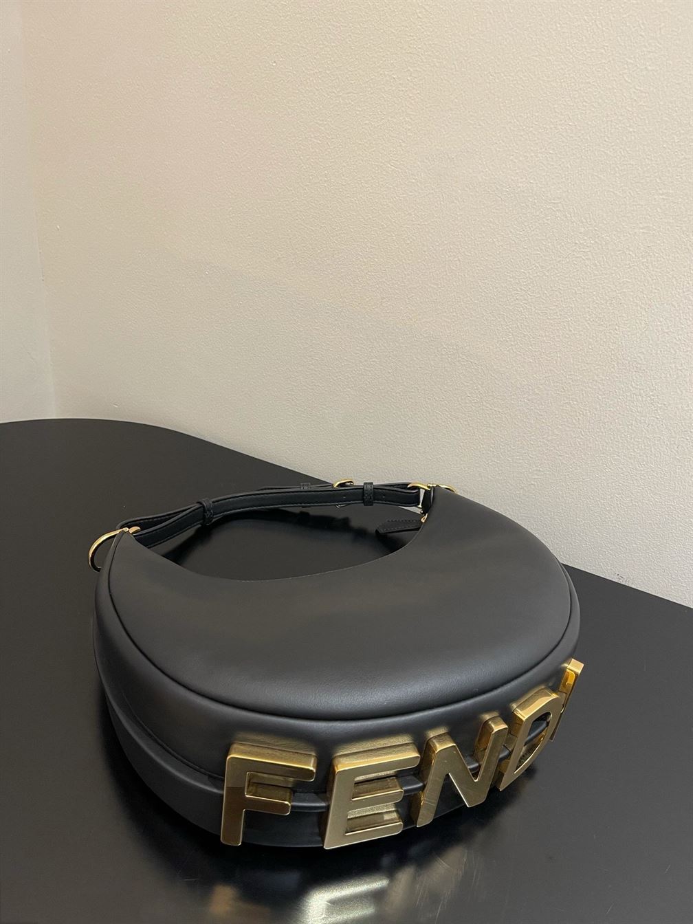 Fendigraphy Small Black leather bag - FB011