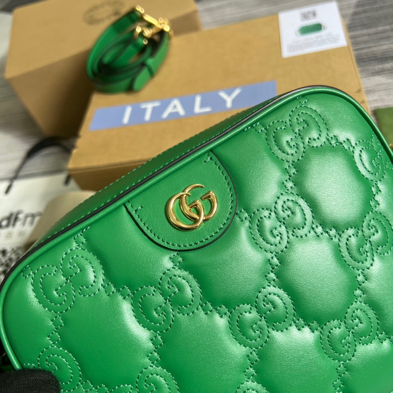 GG Matelassé leather small bag Bright green - GB029