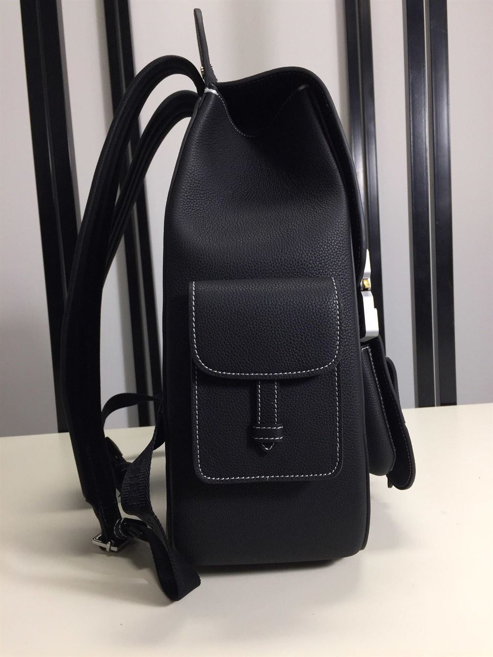 Maxi Gallop Backpack Black Grained Calfskin - DB015