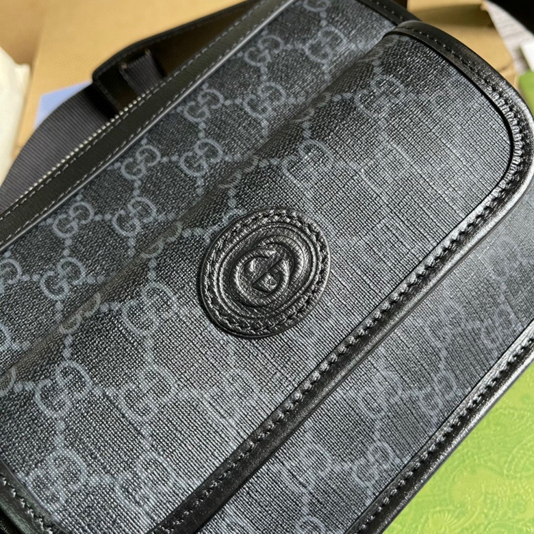 Messenger bag with Interlocking Black GG Supreme canvas - GB035