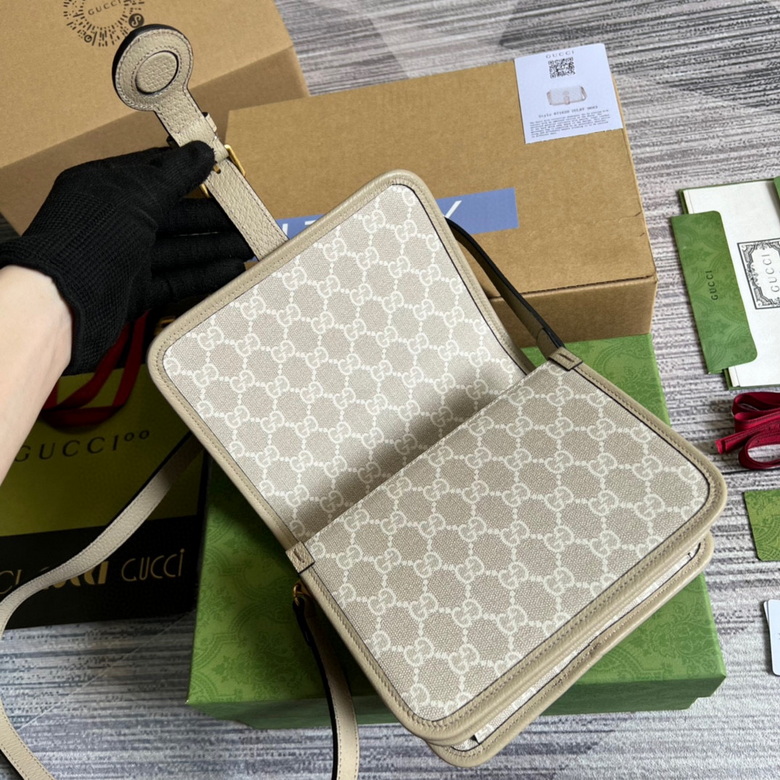 Mini shoulder bag with Interlocking G Beige and white - GB032