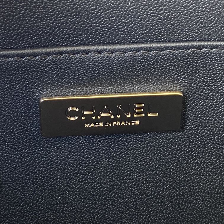 Vanity Case Calfskin & Gold-Tone Metal Black - CB009