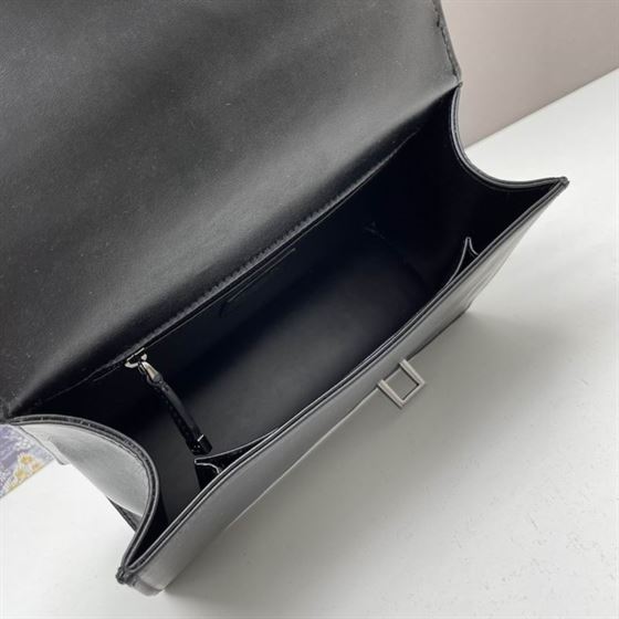 30 Montaigne Chain Bag with Handle Black Maxicannage Lambskin - DB037