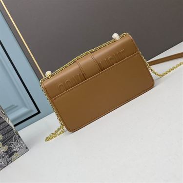 30 Montaigne East-West bag with chain Hazelnut Calfskin - DB038