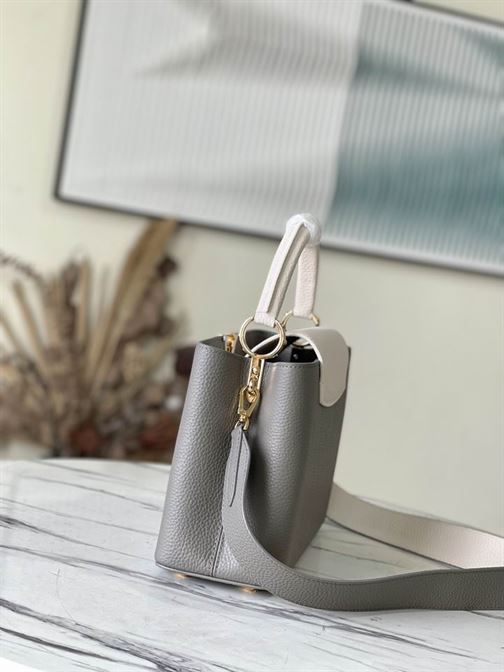 Capucines MM handbag Steeple Gray Greige Taurillon leather - LB039