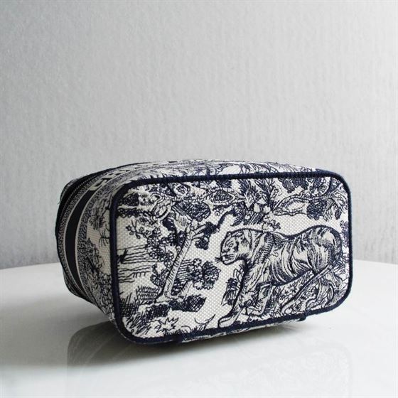 DiorTravel vanity case Blue Toile de Jouy Embroidery - DB043