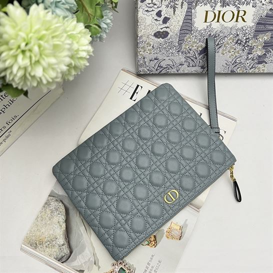Large Dior Caro Daily pouch Cloud Blue - DB042