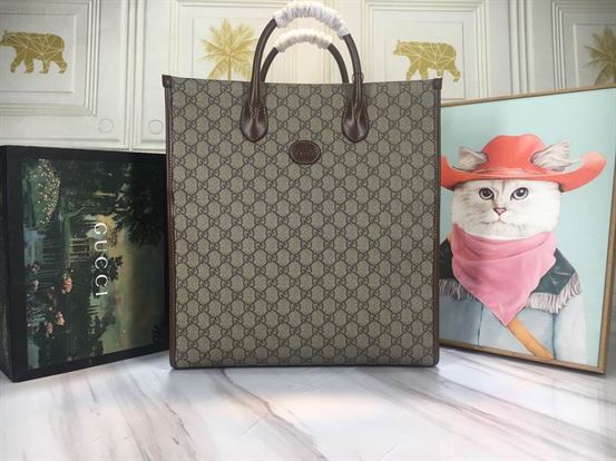 Medium tote with Interlocking G Beige and ebony - GB074