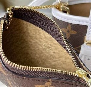 Nano Bucket White Monogram coated canvas - LB050