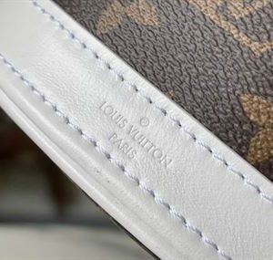 Nano Bucket White Monogram coated canvas - LB050