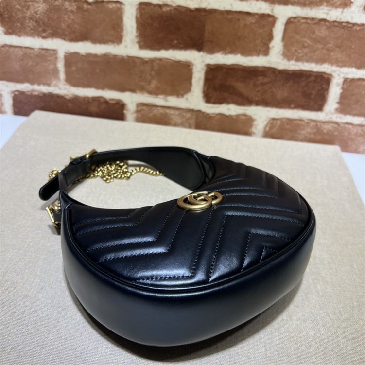 GG Marmont half-moon-shaped mini bag Black leather - GB115