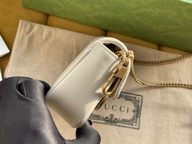 GG Marmont leather super mini bag White matelassé chevron - GB162