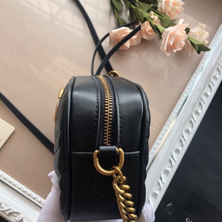 GG Marmont mini shoulder bag Black matelassé chevron leather  - GB146