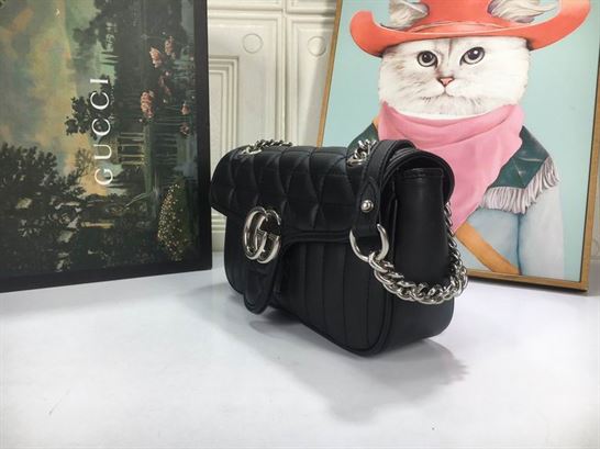 GG Marmont small shoulder bag Black matelassé leather - GB150