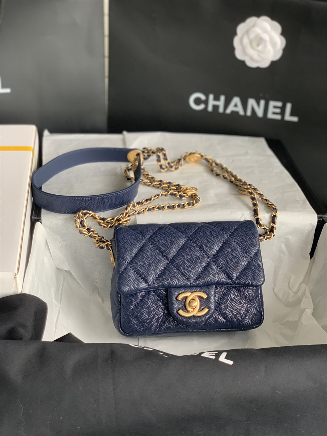 Chanel Mini Flap Bag Navy Blue Shiny Calfskin Gold-Tone Metal - CB044