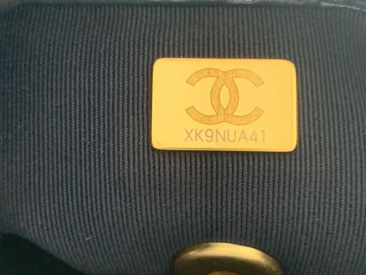 Chanel Mini Flap Bag Navy Blue Shiny Calfskin Gold-Tone Metal - CB044