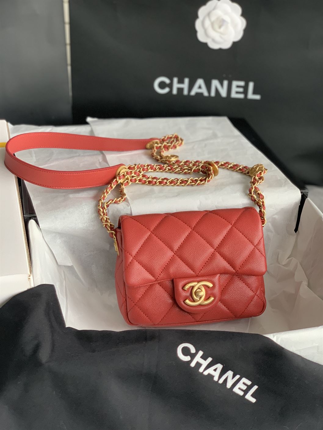 Chanel Mini Flap Bag Red Shiny Calfskin Gold-Tone Metal - CB045