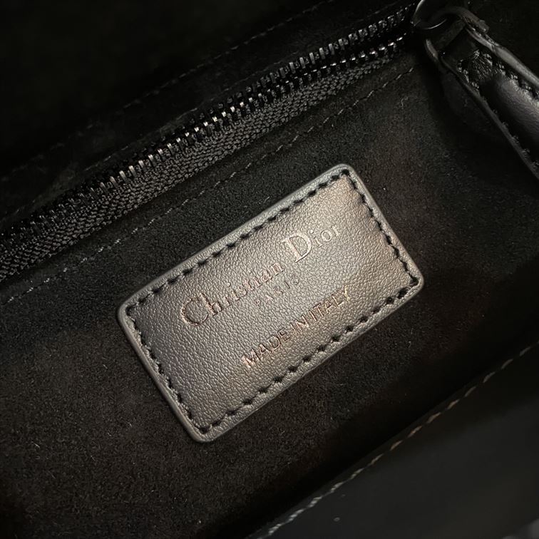 mini lady dior bag black cannage calfskin with Di*m*nd motif - db062