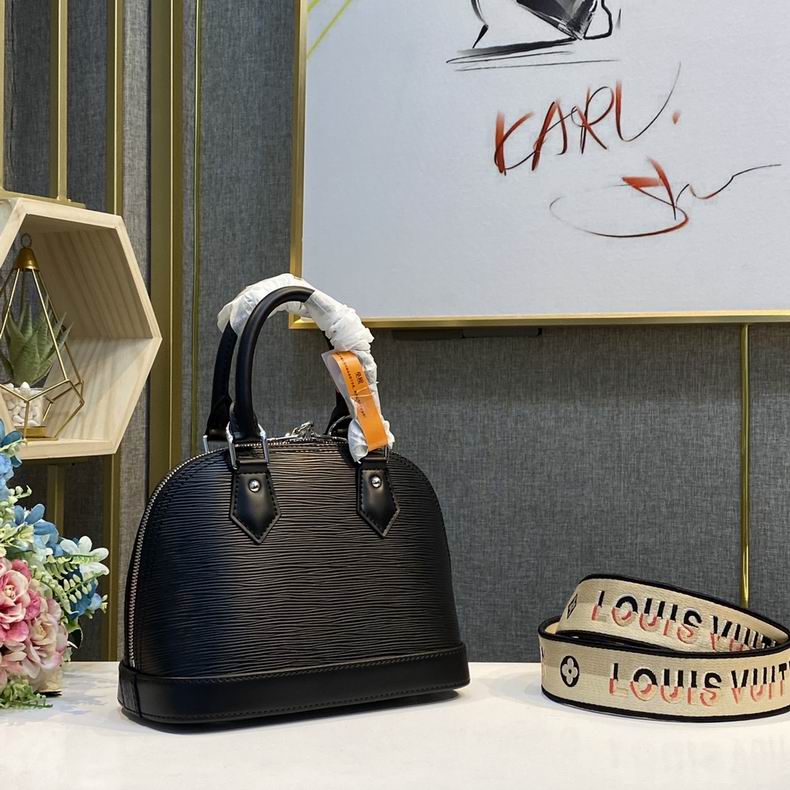 Louis Vuitton Alma BB Black Epi grained leather - LB082