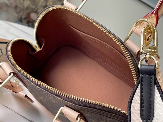 Louis Vuitton Alma BB Brown Monogram canvas - LB090