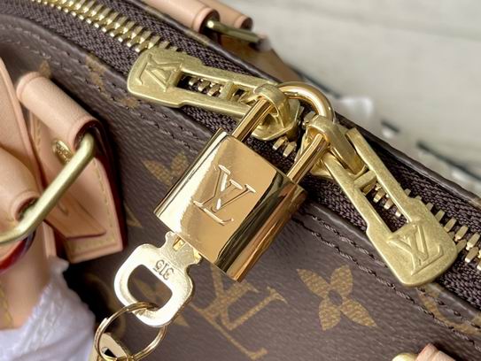 Louis Vuitton Alma BB Brown Monogram canvas - LB090