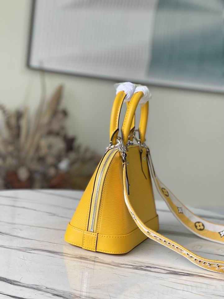 Louis Vuitton Alma BB Sunflower Yellow Epi grained leather - LB087