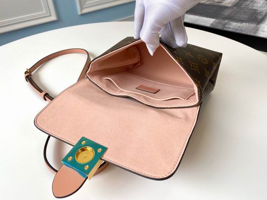 Louis Vuitton Locky BB Rose Poudré Monogram canvas cowhide leather - LB068