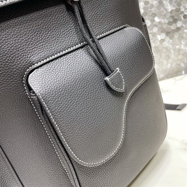 Saddle Backpack Black Grained Calfskin - DB090