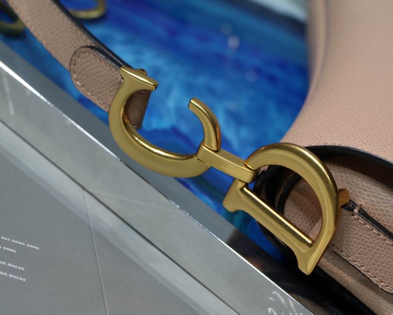 Saddle Bag With Strap Hazelnut Grained Calfskin - DB071