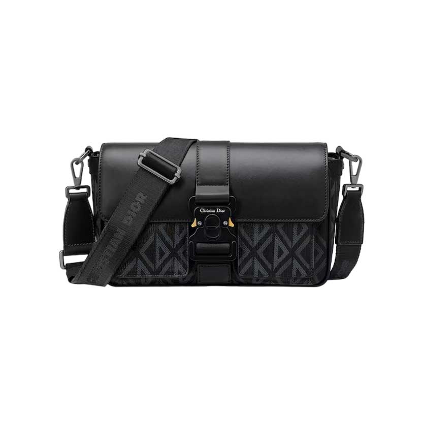 Dior Hit The Road Bag With Strap - DB104