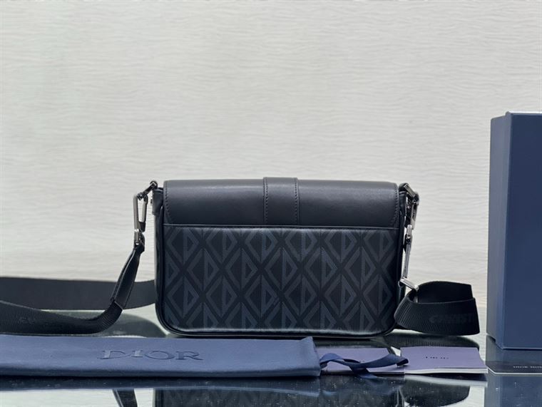 Dior Hit The Road Bag With Strap - DB104