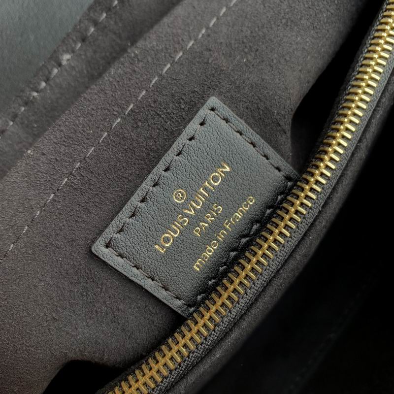 Hold Me Top-handle Bag Black - LB132