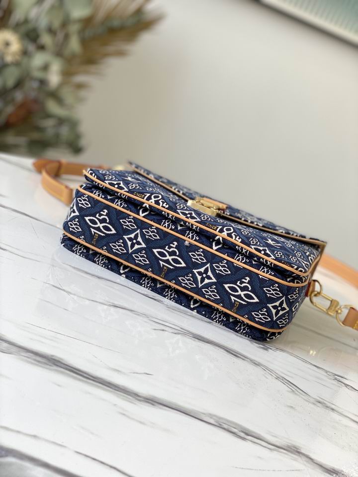 Louis Vuitton Since 1854 Pochette Metis Blue - LB140