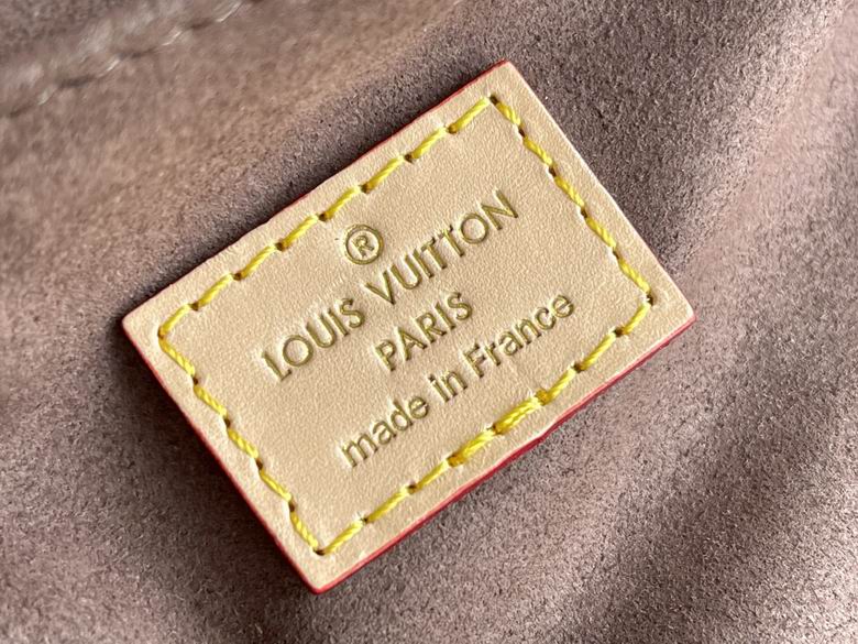 Metis Pochette Monogram Canvas - LB134