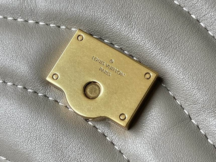 New Wave Chain Bag Dark Taupe - LB128