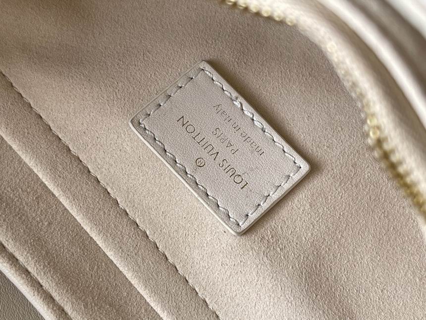 New Wave Chain Bag Ivory - LB126