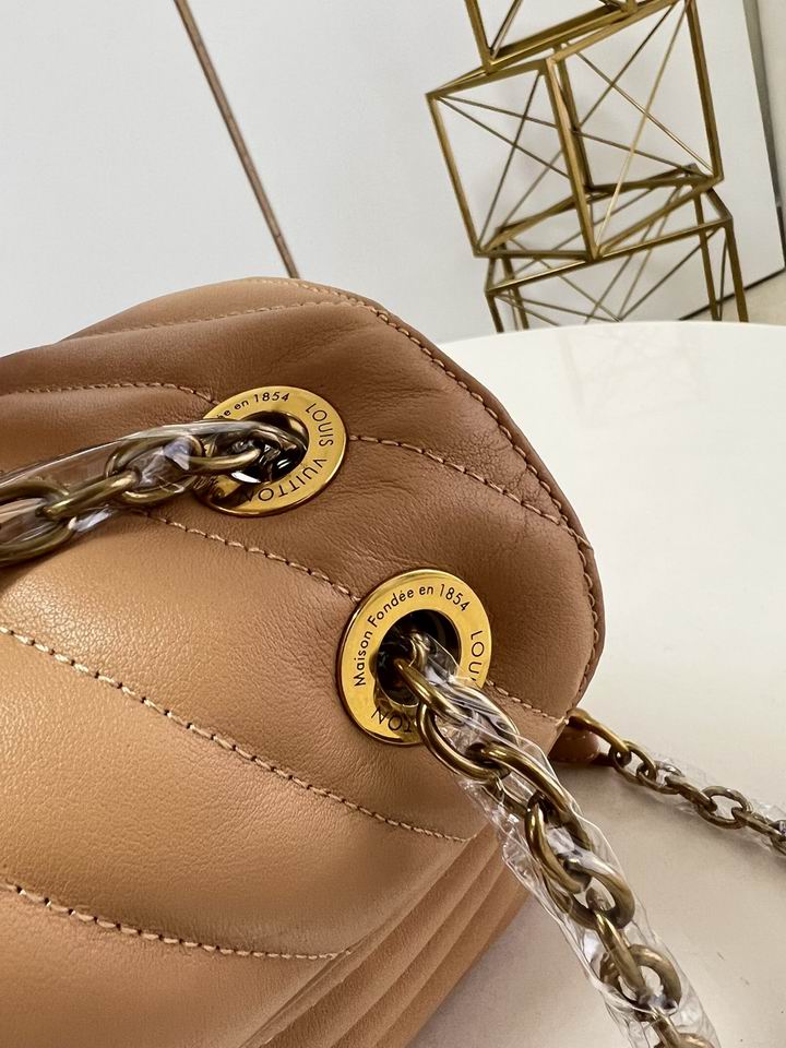 New Wave Chain Bag Noisette Hazelnut Brown - LB129