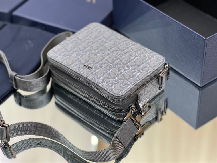 Pouch With Strap Ruthenium-Colored Dior Oblique Jacquard - DB100