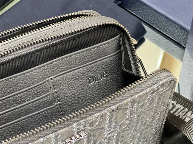 Pouch With Strap Ruthenium-Colored Dior Oblique Jacquard - DB100