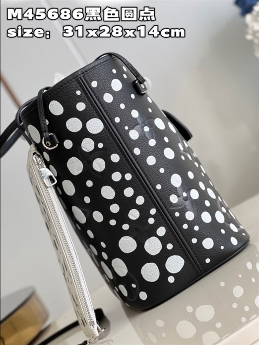LV x YK Neverfull MM Tote Bag - LB155