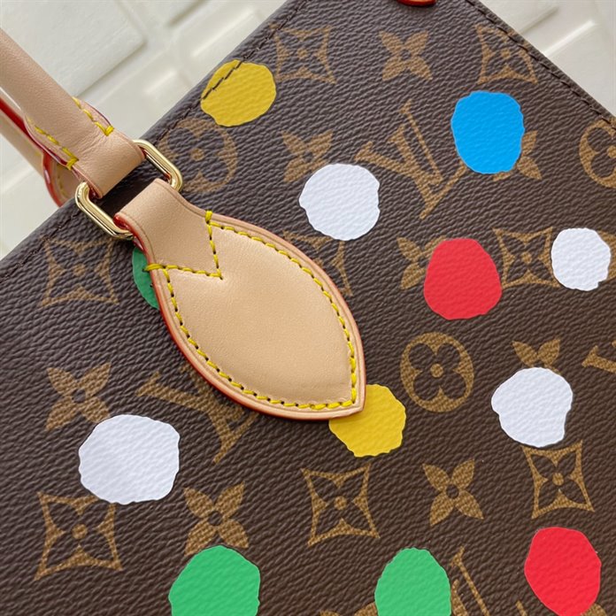 LV x YK OnTheGo MM​​ Tote Bag - LB160